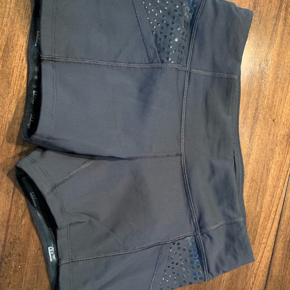 Lululemon sz 6 spandex shorts